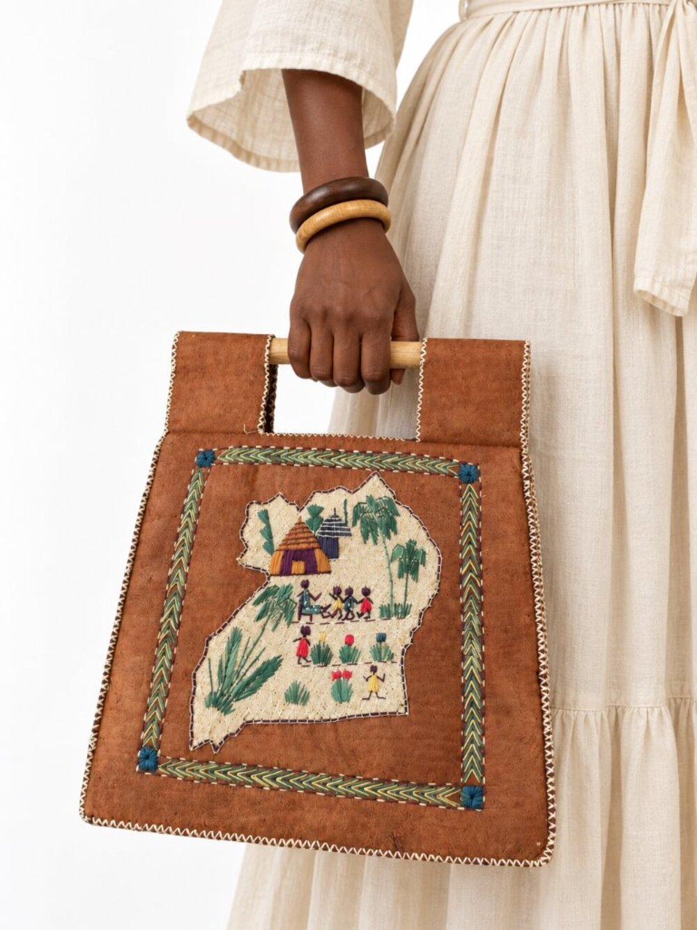 Vintage ‘60s/‘70s Handmade Ugandan Folk Art Barkcloth Raffia Cane Handle Handbag